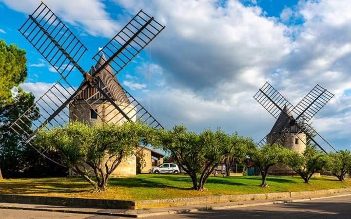 Location Gite En Provence บูแคร์ ภายนอก รูปภาพ